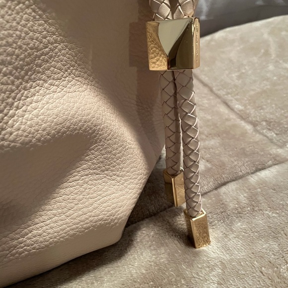 Authentic Pink like new Michael Kors bag with tag - Picture 7 of 7